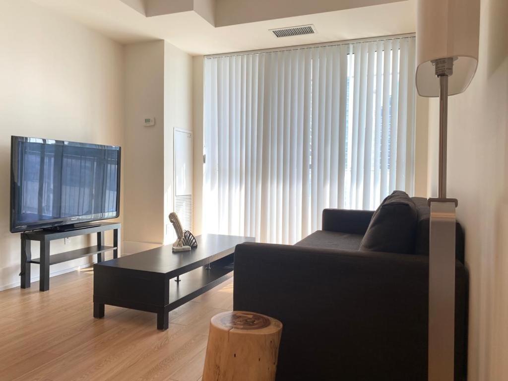 Grand View 2Br/2Ba Condos Cn Tower,Union,Tiff/Mtcc Toronto Exterior photo
